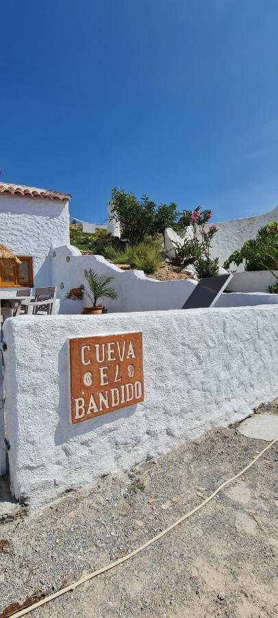 Cuevas Los Coloraos - El Bandido Villanueva de las Torres Ngoại thất bức ảnh